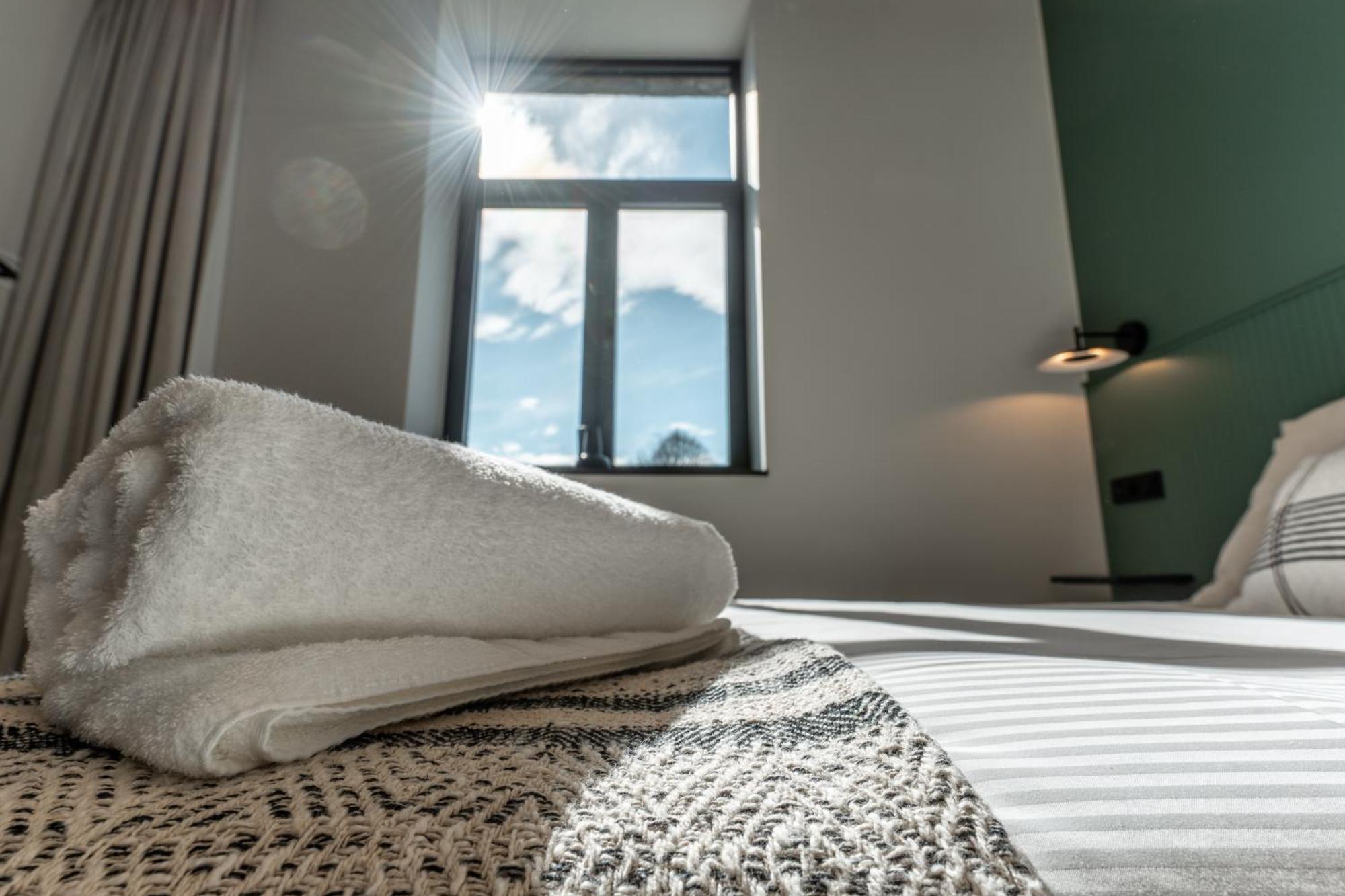 Hotel Le Manoir Marche-en-Famenne Zewnętrze zdjęcie