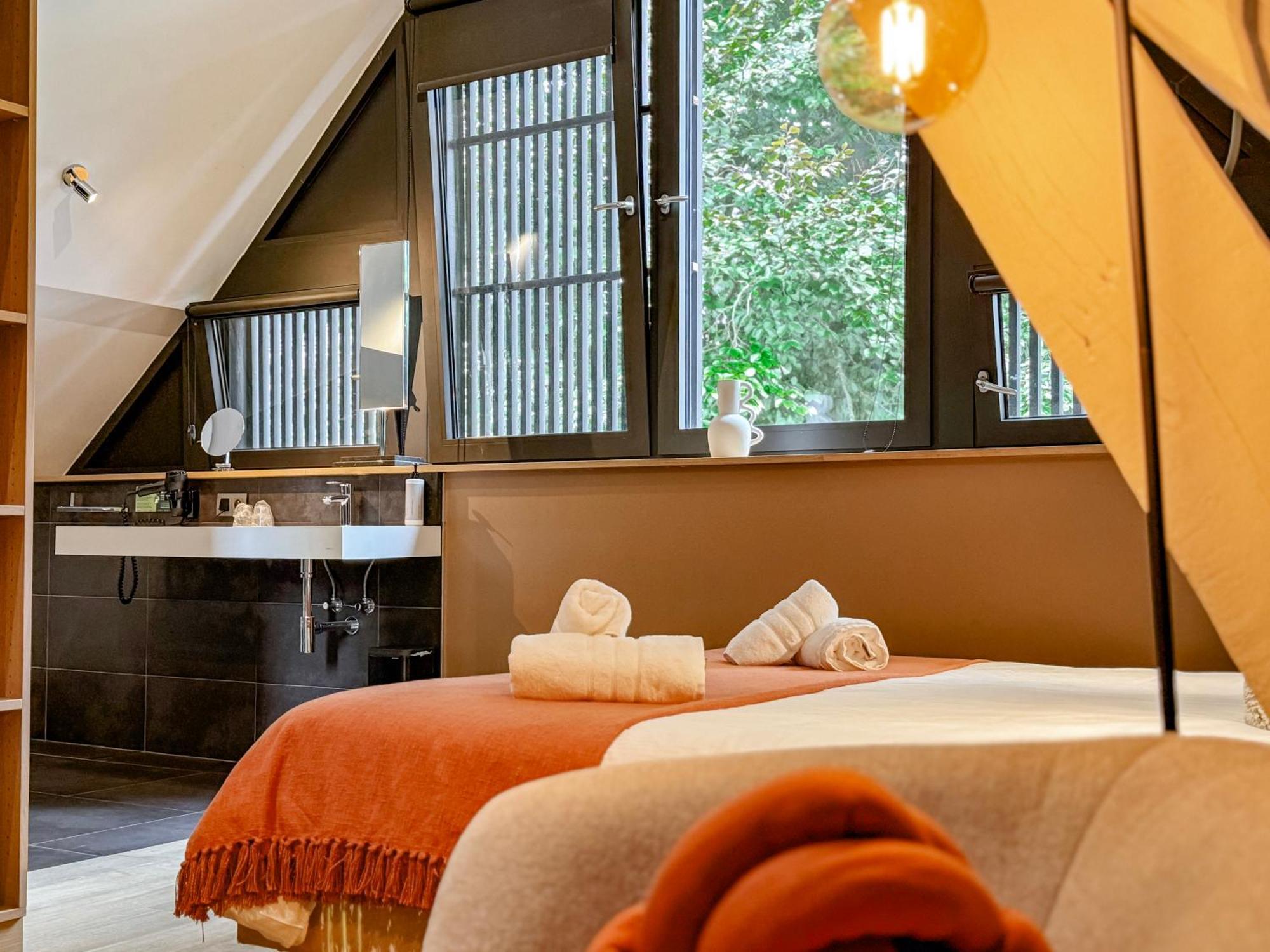 Hotel Le Manoir Marche-en-Famenne Zewnętrze zdjęcie